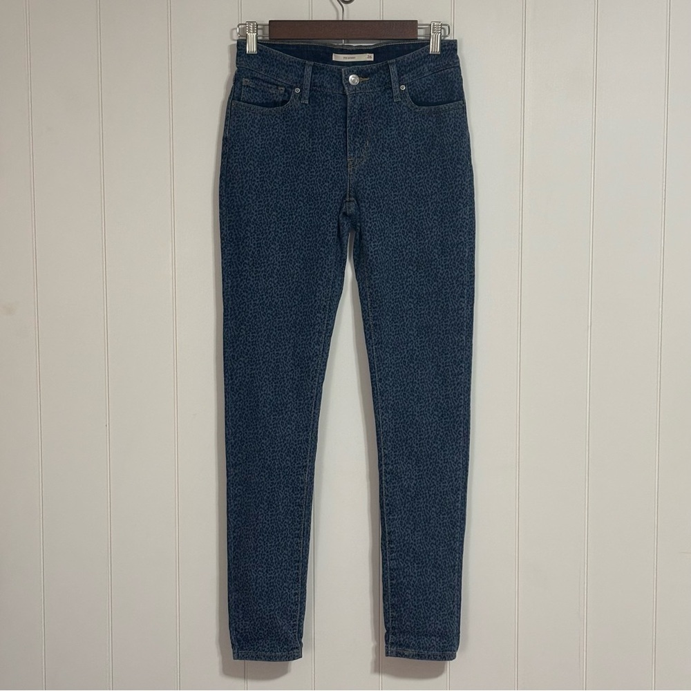 Levi’s 711 Skinny Animal Print Jeans size 26